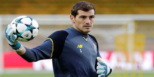 Casillas integrará estafe diretivo do Porto enquanto tratar de doença