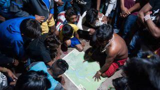 Sem apoio federal, índios mundurucus expulsam madeireiros ilegais