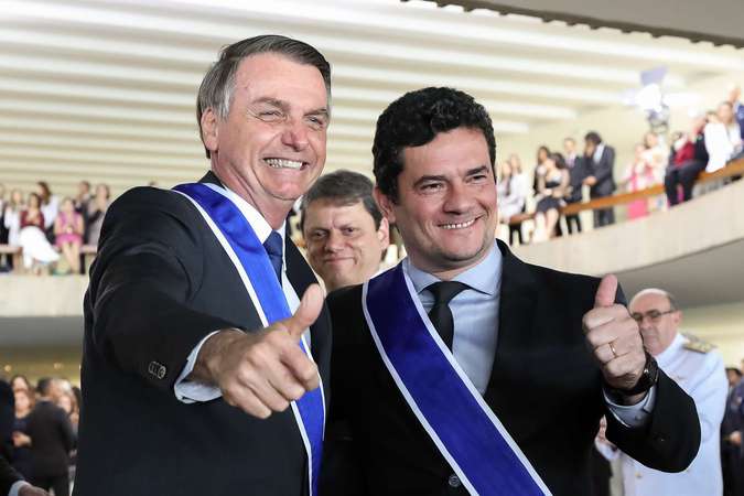 Ministério diz que não comprometeu sigilo ao passar dados a Bolsonaro