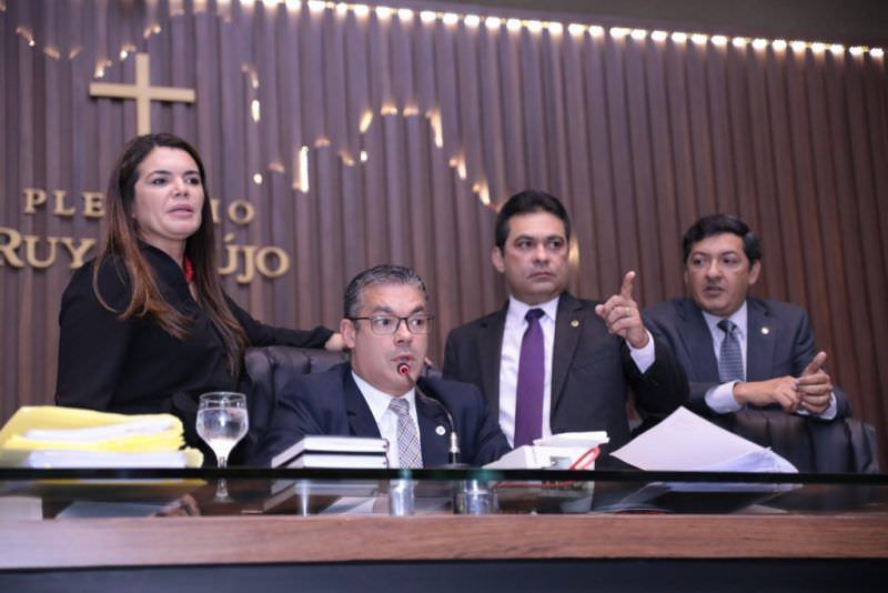 Deputados aprovam LDO 2020 por unanimidade