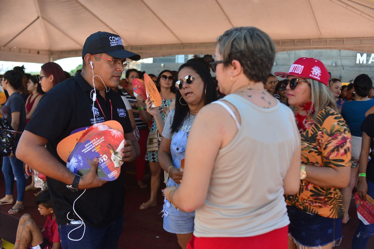 Ação combate exploração sexual e trabalho infantil no Festival de Parintins