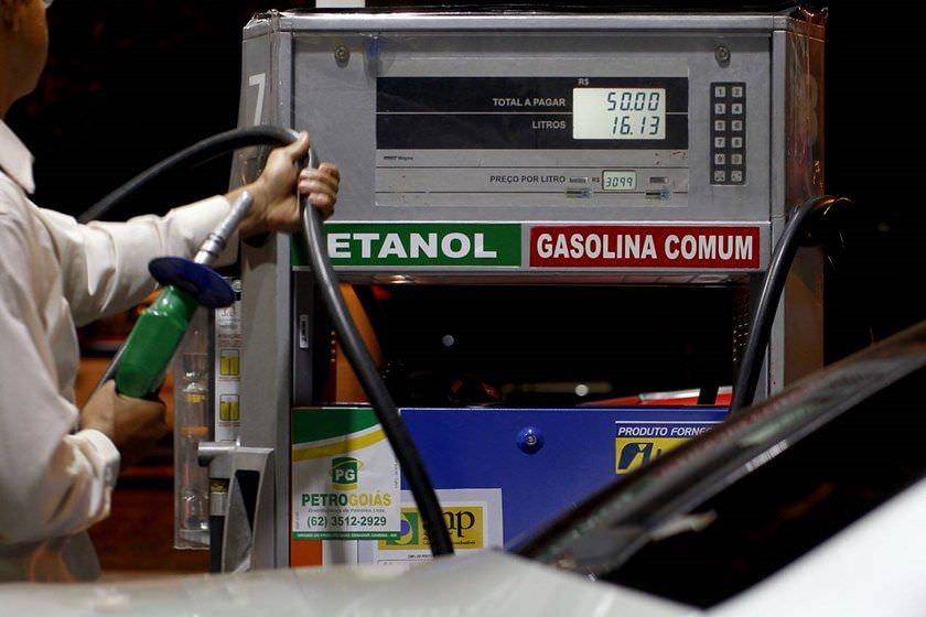 Preço do etanol cai em 16 Estados e no DF na semana, afirma ANP