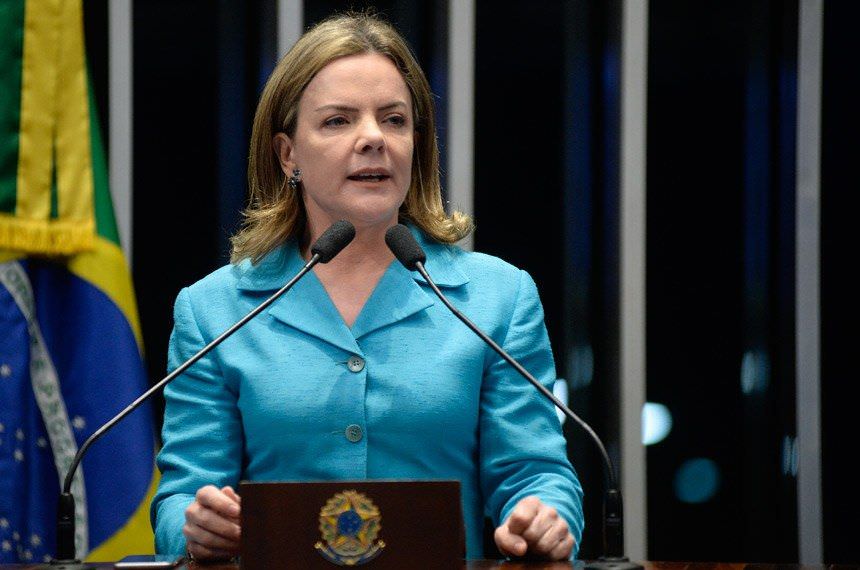 PT pede prisão de Moro por ter telefonado para autoridades hackeadas