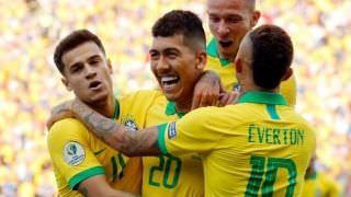 Negar favoritismo na final contra o Peru vira mantra da seleção brasileira