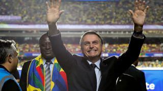Bolsonaro arrisca palpite de 2 a 0 para o Brasil no jogo contra o Peru