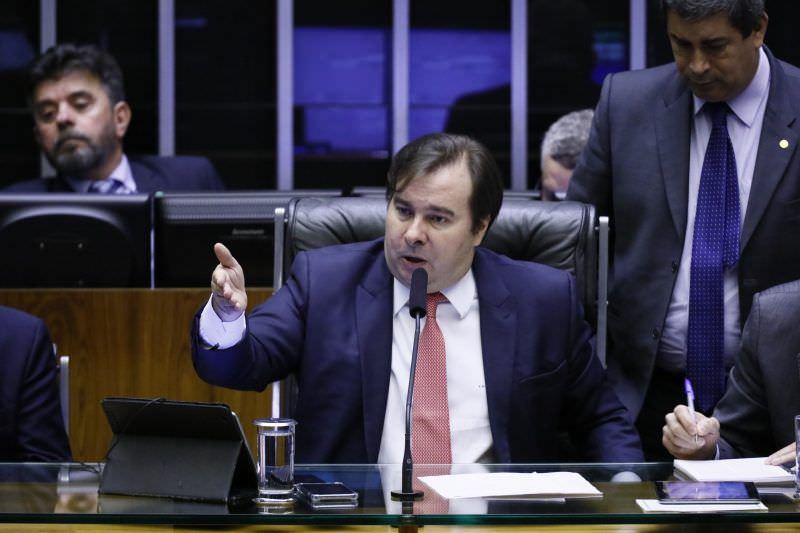 Para Folha, Rodrigo Maia diz que ‘ZFM não pode acabar’
