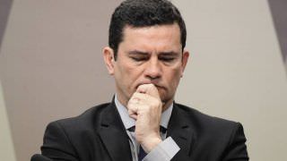 Moro diz não reconhecer autenticidade de supostos diálogos divulgados pela 'Veja'