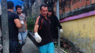 Adolescente de 14 anos mata padrasto com faca no coração, em Manaus