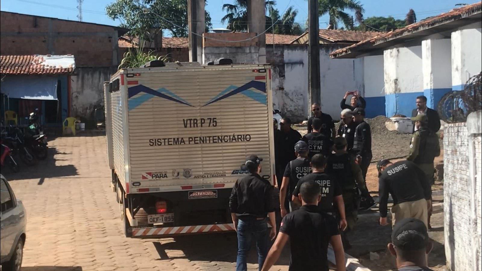 Envolvidos no massacre em presídio morrem a caminho de Belém