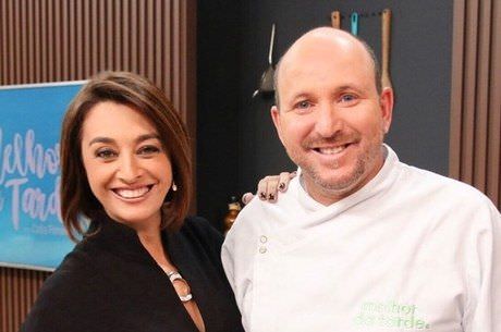 Chef descoberto em fila de emprego detona Catia Fonseca: 'Golpe'