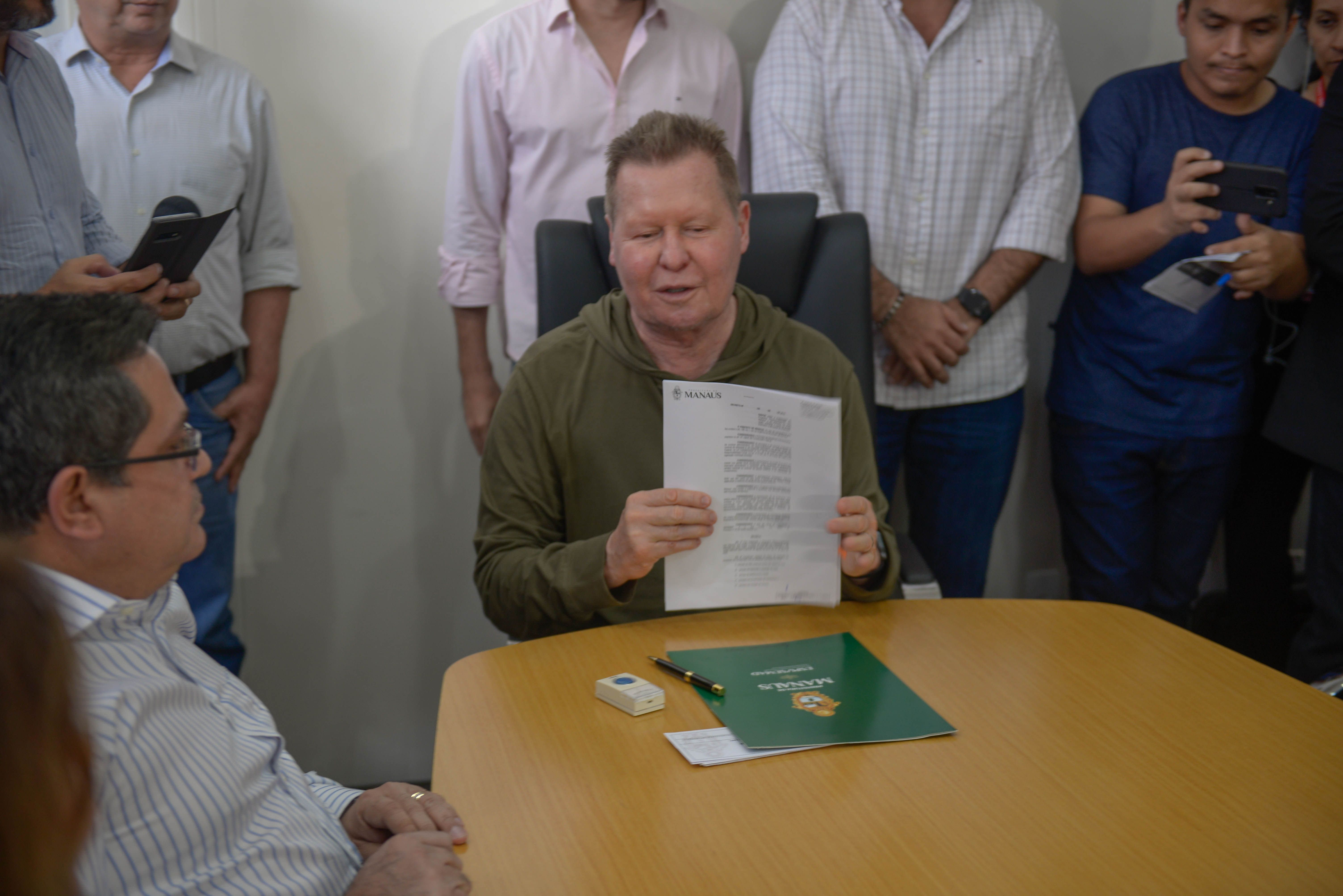 Decreto deve gerar economia de R$ 58 milhões em Manaus
