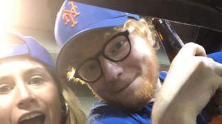 Ed Sheeran revela em entrevista  que está casado com Cherry Seaborn