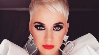 Katy Perry plagiou música 'Dark Horse' de rap cristão, decide Justiça