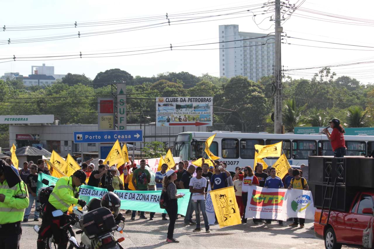 Movimentos sociais não se intimidam e protestam contra Bolsonaro