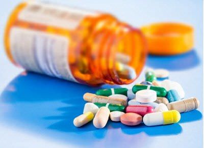 Ministério suspende contratos para produção de 19 remédios e vacina