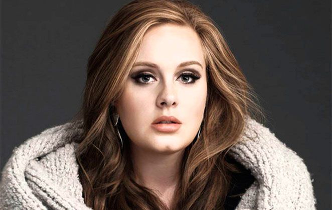 Adele está planejando uma despedida de solteira para Jennifer Lawrence