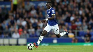 PSG se reforça com meio-campista senegalês que estava no Everton
