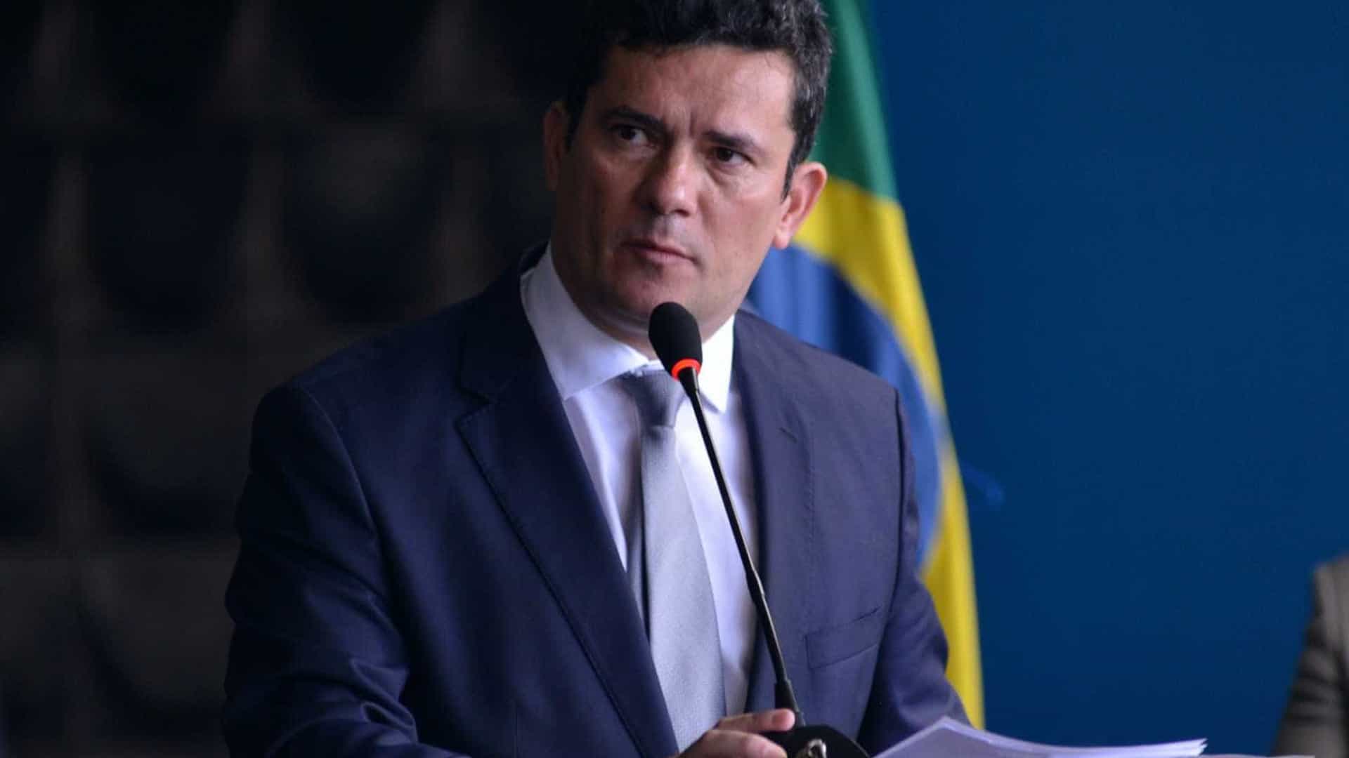 Deputados madrugam na fila para audiência de Moro na Câmara
