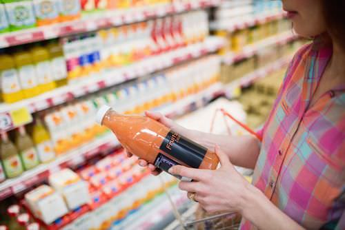 Lei reforça o direito do consumidor de trocar produtos vencidos