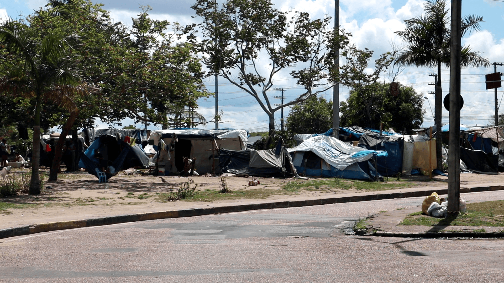 Manaus é o 'El Dorado' para centenas de venezuelanos
