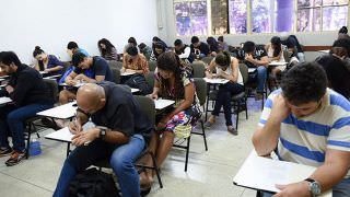 Encceja é aplicado em 611 municípios neste domingo