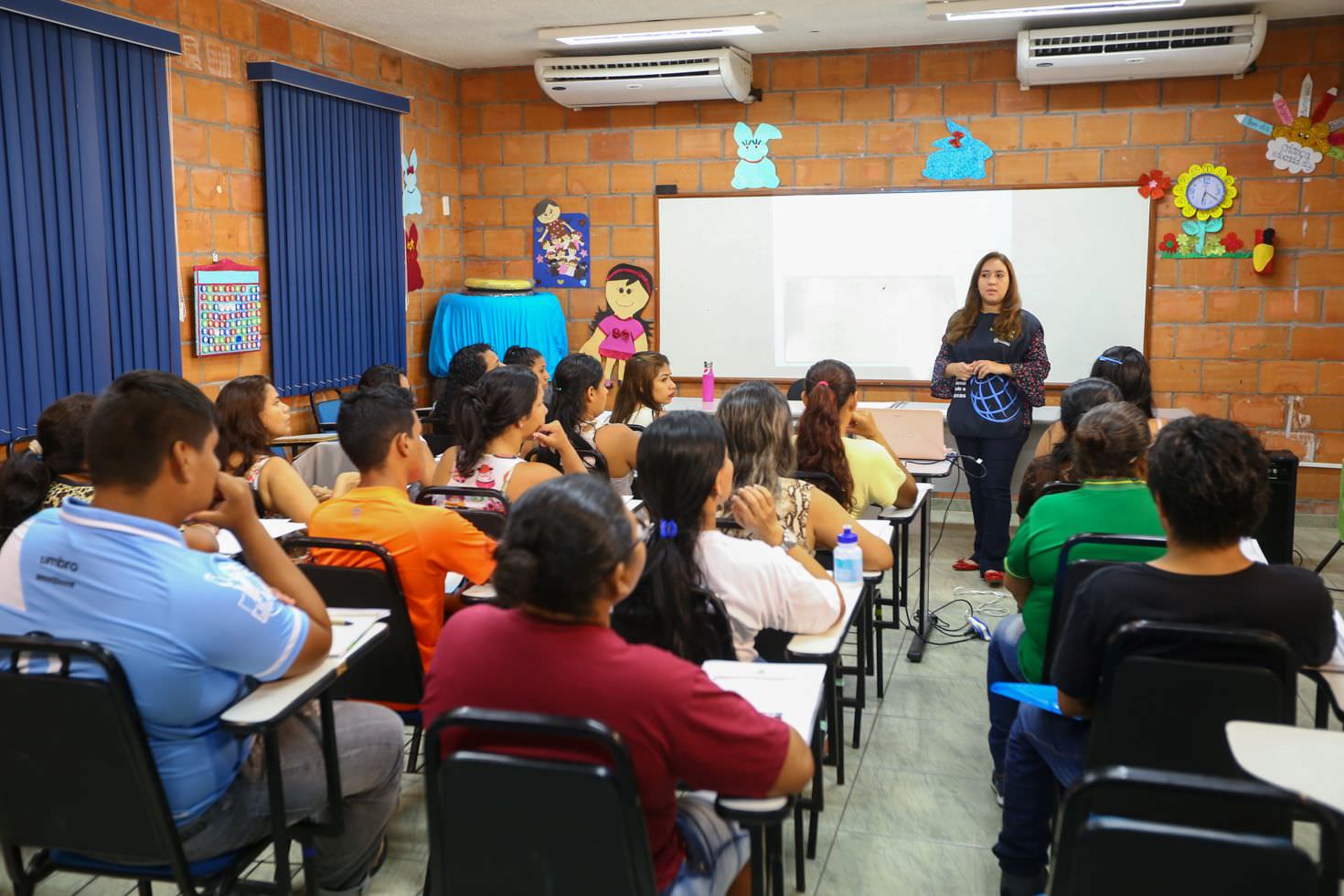 Inscrições abertas para curso gratuito de atendente de farmácia