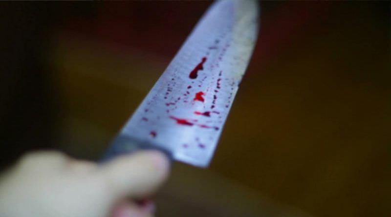 Filho adotivo é acusado de matar mãe brutalmente a facadas
