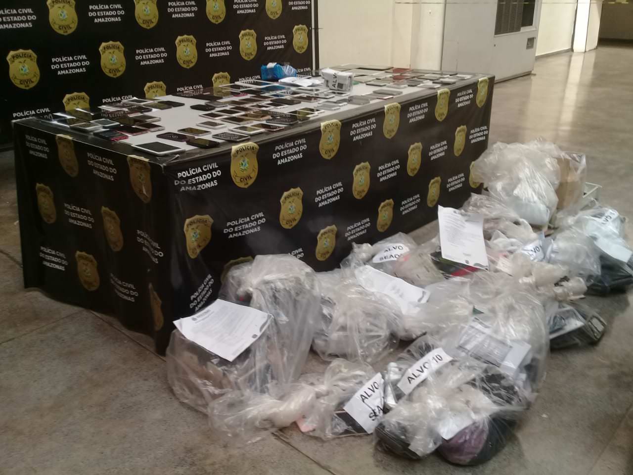 Polícia recupera mais de 600 celulares roubados na Operação ‘Off Line’