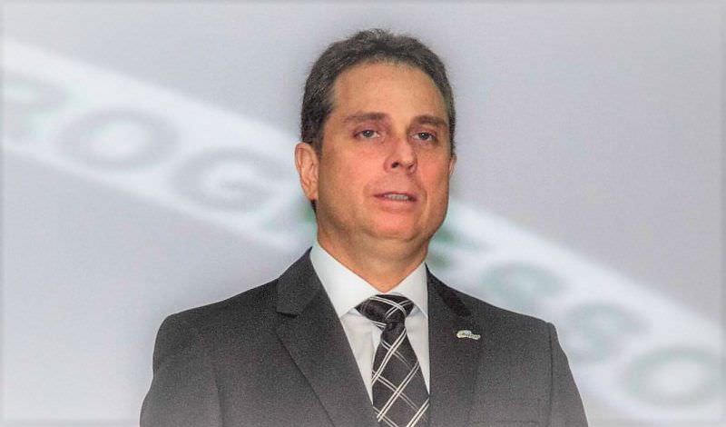 Presidente de Agência Reguladora, Fábio Alho recebe prêmio nacional por competência