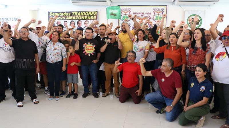 Servidores Públicos do Estado param atividades na quinta-feira