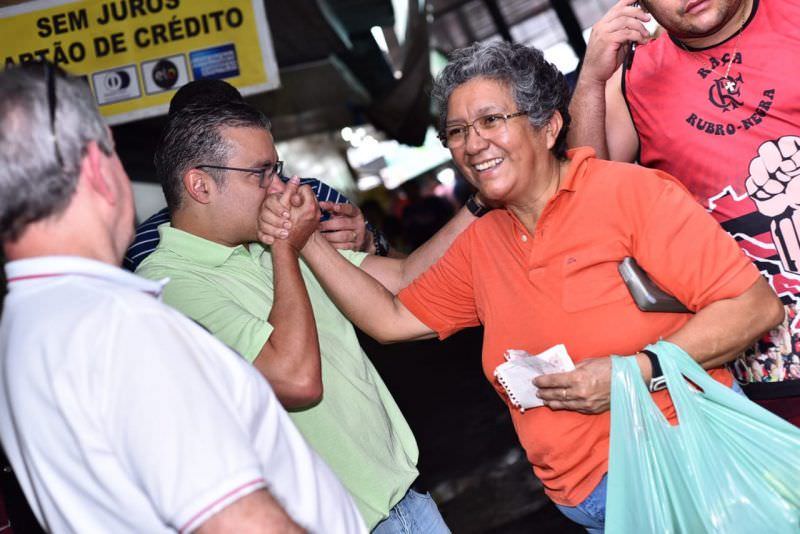 Josué Neto intensifica pré-campanha nos bairros de Manaus