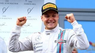 Mercedes renova contrato com o finlandês Valtteri Bottas