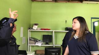 Deputada Joana D'arc vai a Tonantins e se envolve em polêmica