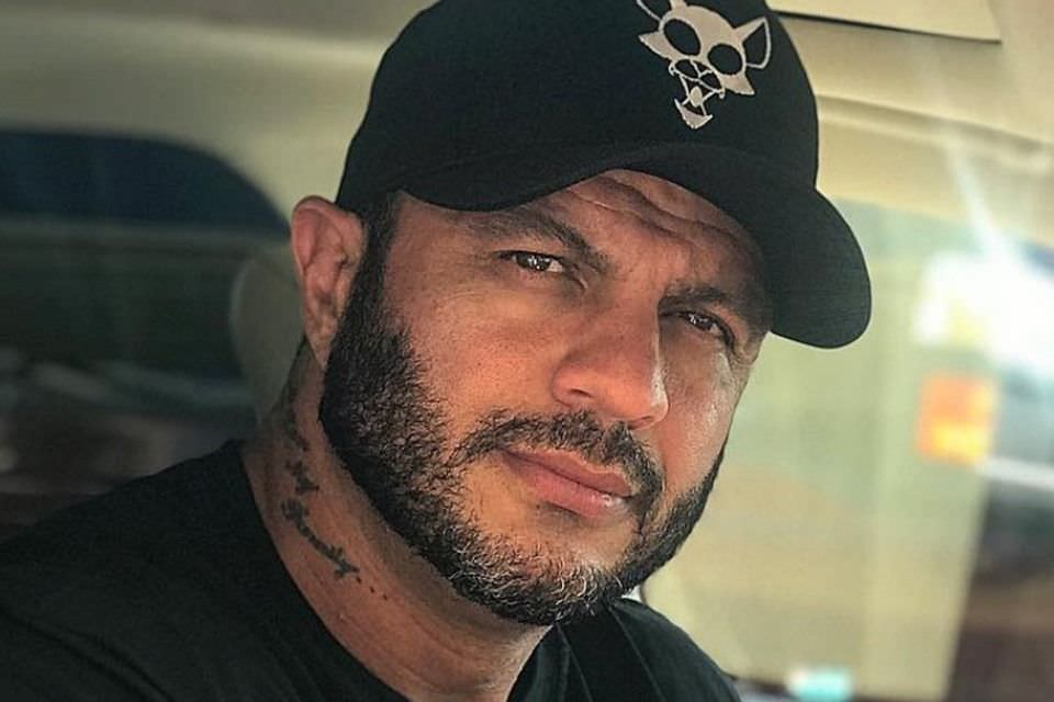 Kleber Bambam causa fúria de fãs nas redes sociais
