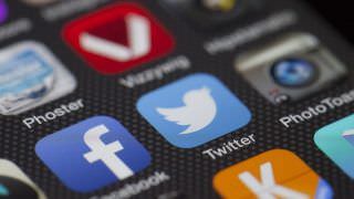 Twitter usa tecnologia para identificar fake news; entenda