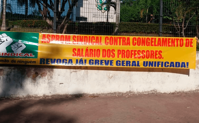 Servidores públicos decidem sobre greve geral no Amazonas