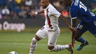 Neymar marca golaço e garante vitória em seu retorno ao PSG