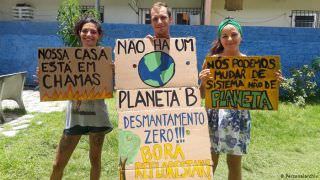 Brasileiros aderem a dia global de protestos pelo clima