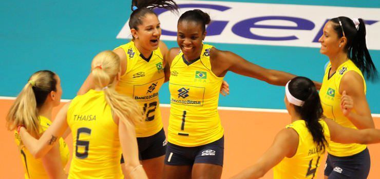 Seleção feminina de vôlei bate Camarões e sobe para o 4º lugar