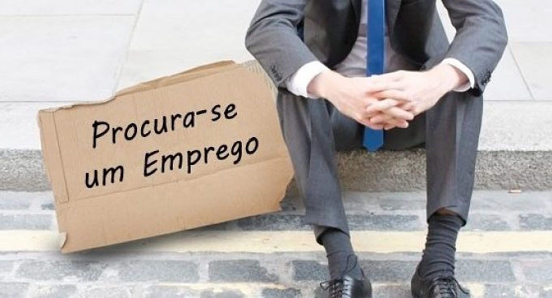 Taxa de desemprego fica em 11,8% no trimestre até agosto, afirma IBGE