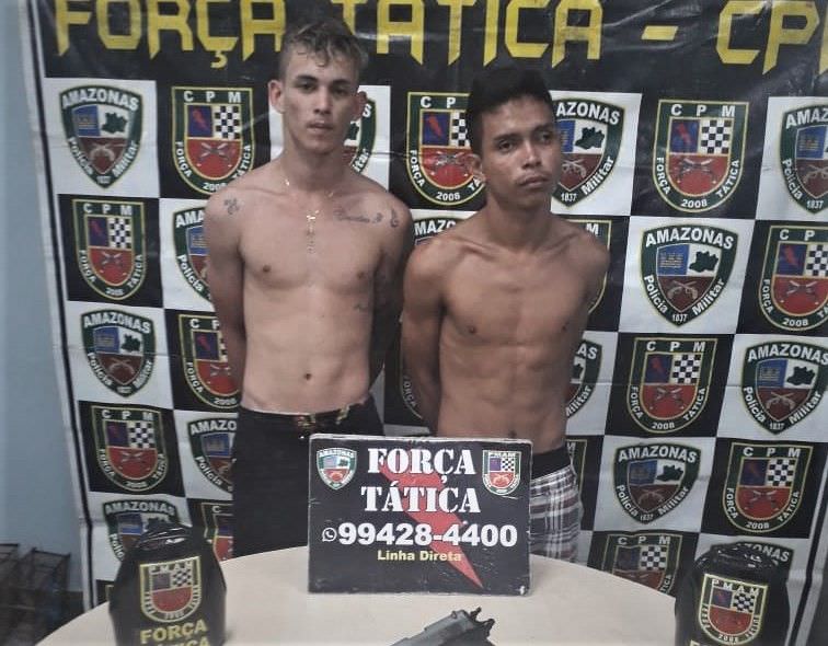 Força Tática prende dupla com arma falsa e carro clonado