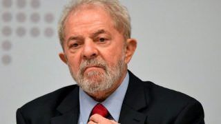 Lula diz que não aceita 'barganha' para sair da prisão