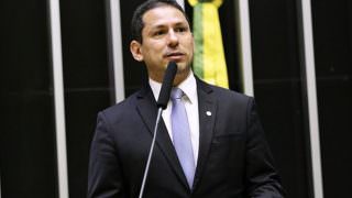 Marcelo Ramos afirma que sessão sobre prisão de Daniel Silveira terá voto aberto