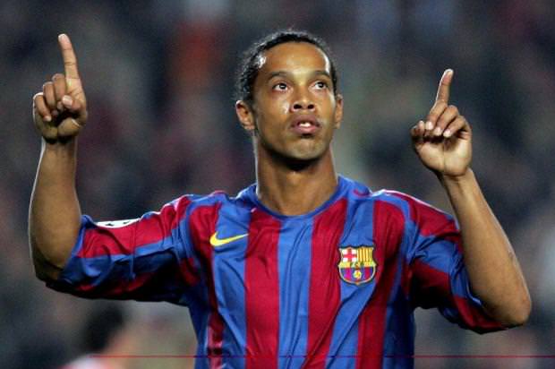 Ronaldinho Gaúcho fecha acordo para recuperar passaporte