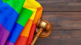 Casos de LGBTfobia terão atendimento em delegacia especializada