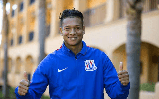 Flamengo vê a contratação do volante Guarín como 'pouco provável'