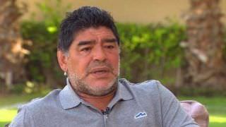 Diego Maradona promete trabalho no Gimnasia La Plata