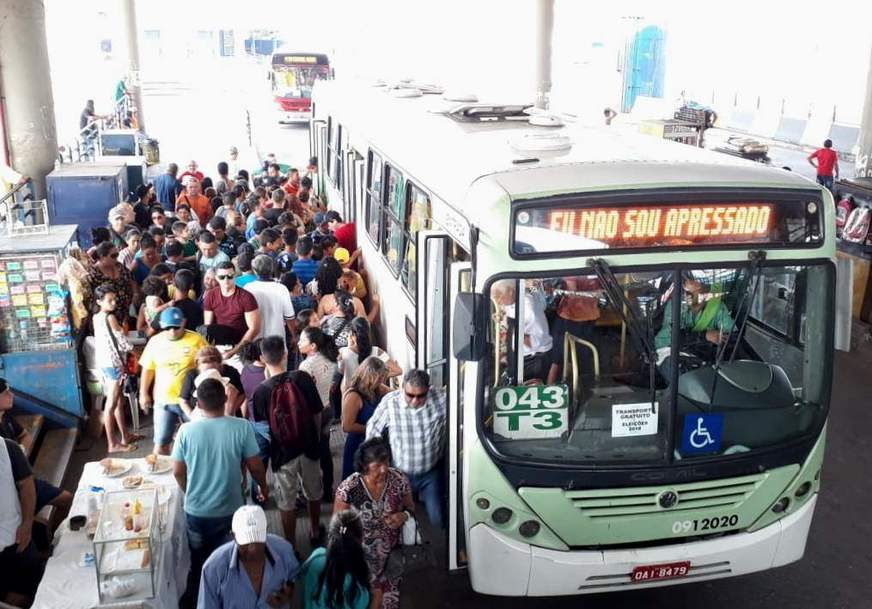 Transporte coletivo gratuito no dia das eleições ainda não tem regras contra aglomeração