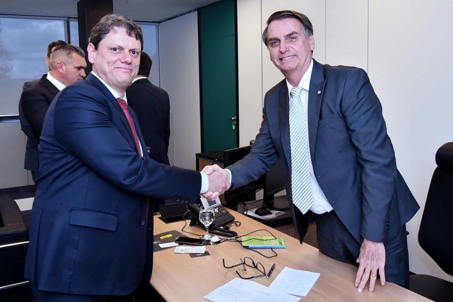 Ministro diz que governo está pronto para solucionar Viracopos