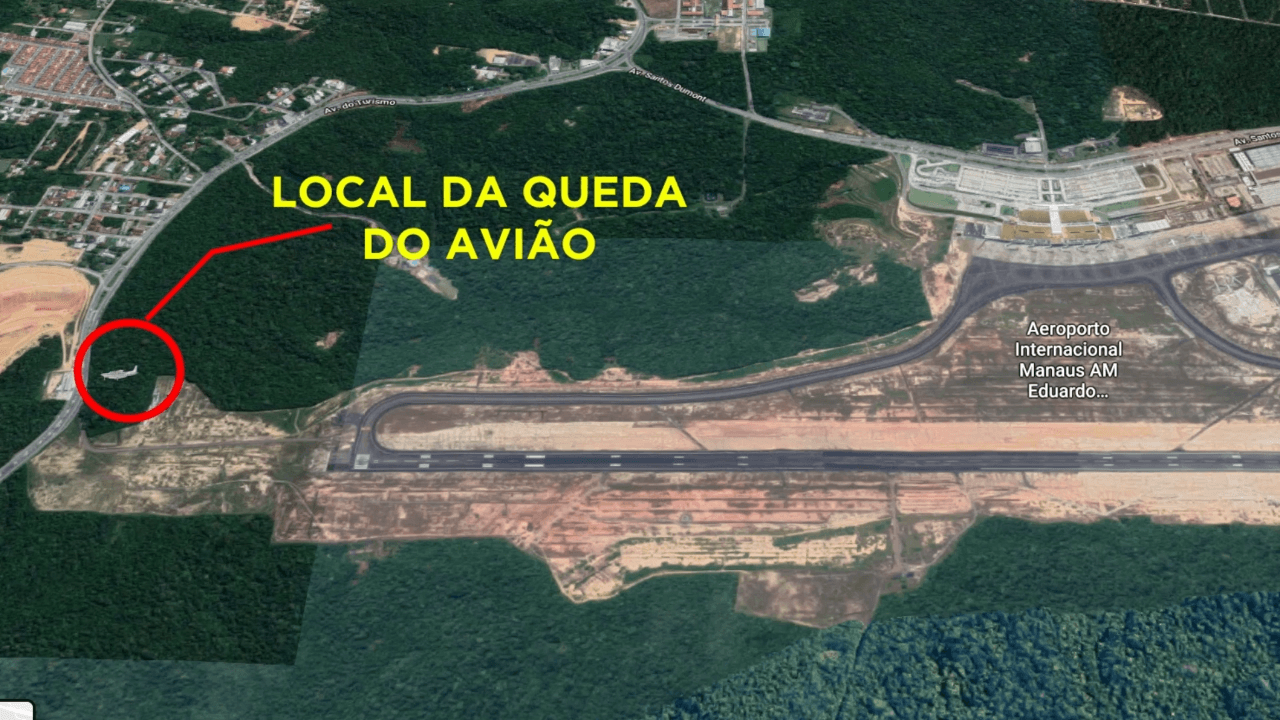 Avião de pequeno porte cai em Manaus minutos após decolar